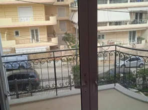 Dora's nest 5' min from the airport.