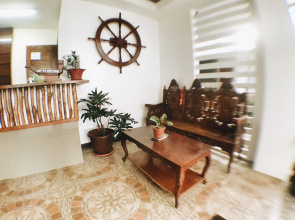 Ark Bayz Suites