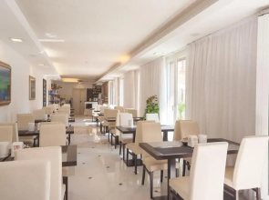 Suite Hotel Elite