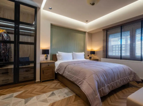 Maison De Luxx , A7 Penthouse