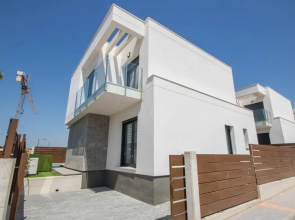 3033 Vistabella-bali 3033