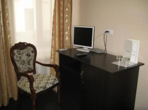 Отель Адмирал