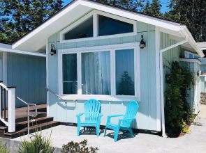 Seafoam Lodge