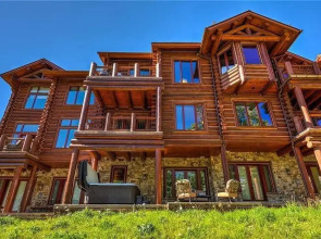 Townhome on the Creek 135