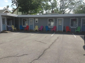 Sandcastle Inn & Motel