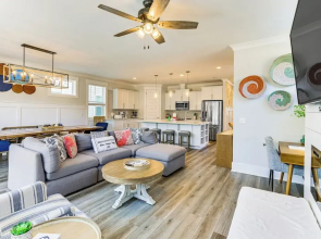 1 Mi to Beach: Family-friendly Hilton Head Retreat