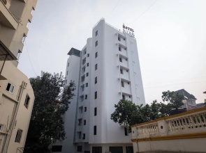 Hotel Pravasa Stay