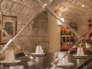 Hotel du Théâtre by Patrick Hayat