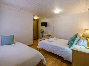 Paternoster Hotel