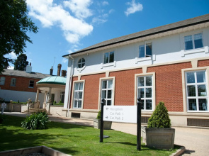 Greenwoods Hotel & Spa