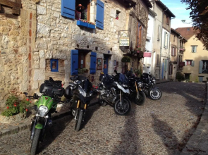 Le Colombier De Cyrano Et Roxane