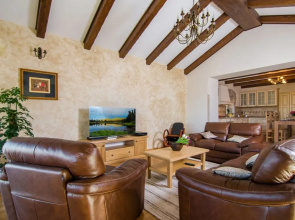 Luxury Villa With Swimming Pool, Summer Kitchen and Play Area Near Rabac and Labin