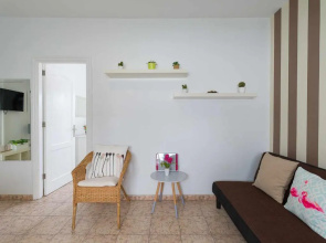 Mahostly Apartamento Comillas SH