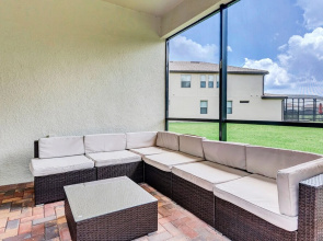 Villa W/ Pool, Movie Theater & Game Roomsleeps 20