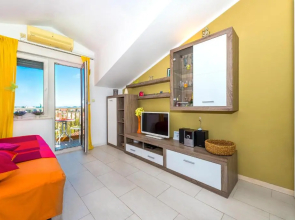 Apartment Yellow Story