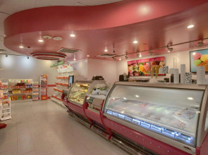 DoubleTree by Hilton at the Entrance to Universal Orlando