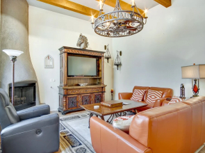 Tubac Vacation Rental Near Village: Pool Access!
