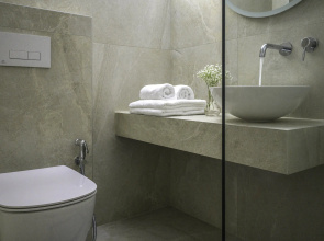 Diamond Apartments & Suites