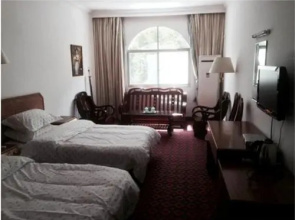 Tangmai Farmhouse Youth Hostel