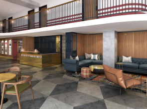 Отель The Revolution