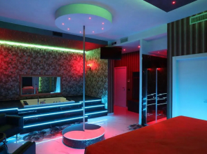 Alcova Suite & Relax