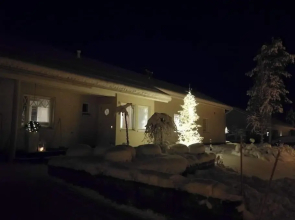 Arctic Circle Luxury House