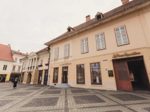Vendi Grand Square Residence
