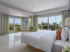 Seapine Beach Golf and Resort Hua Hin