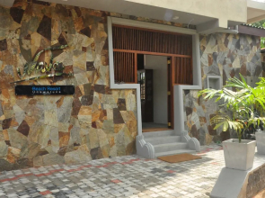 Wave Beach Resort
