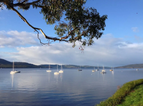 Waterfront Holiday Home - Esplanade 54