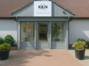 The Kiln Hotel, Wakefield (West Yorkshire), Part of the AG Collection