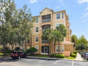 2813 Almaton Loop Unit 403