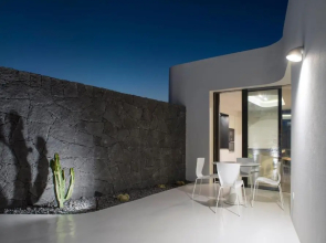 Vulkano House