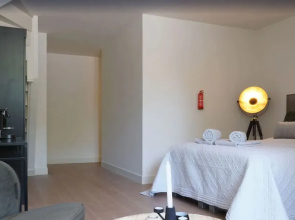 Marnix residence