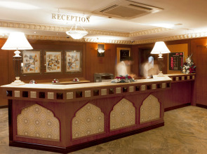 Landmark Plaza Hotel