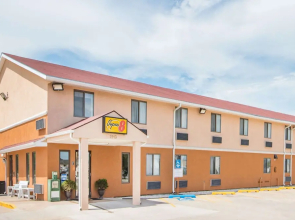 Super 8 Emporia