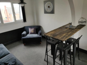 Riverside Park Penthouse Apartment In St Neots