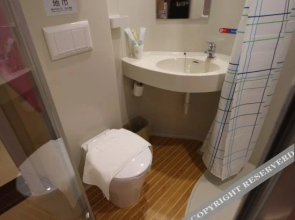 100 Inn Shanghai Jiuting Subway Station