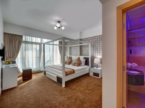 Sunday Mega Hotel Sheikh Zayed Road