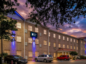 MainStay Suites Addison-Dallas