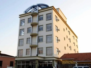 Ritz Calulo