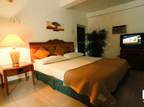 Yoho Hotel Himakara