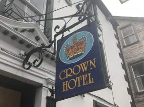 Crown Hotel