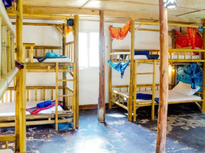 Wild Flower Hostel Koh Lanta