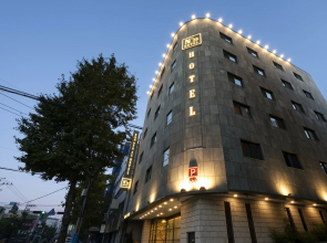 No.25 Signature Hotel Daechung
