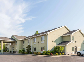 Days Inn by Wyndham Central City