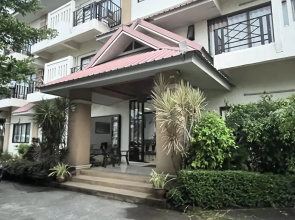 Chat Residence Hotel