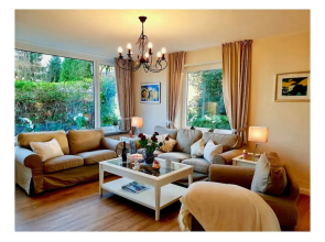 Harbor Getaway at the Museumsberg