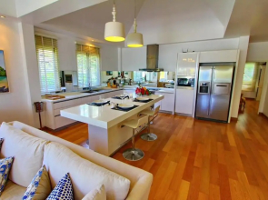 Koh Chang Beach Front 5 Bedroom Villa