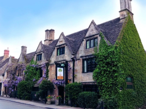 Bay Tree Hotel